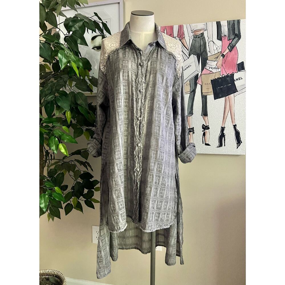 Boho Lagenlook Anthropologie Ryu Flowy Crochet Hi Lo Button Up Tunic Shirt Sz S